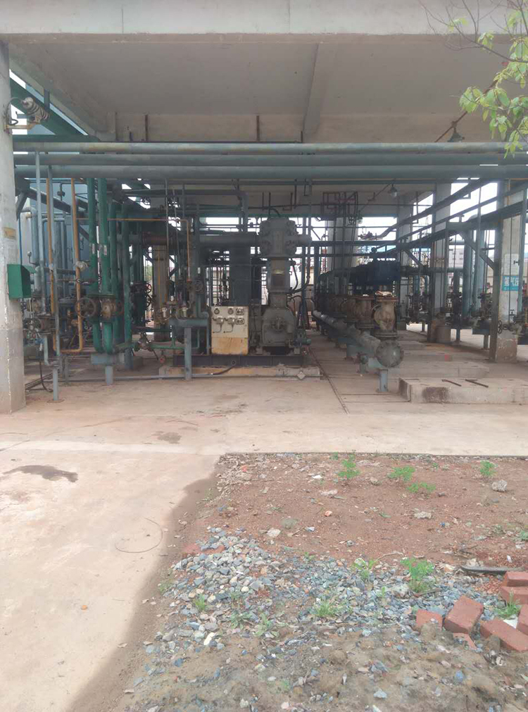 氯化氫壓縮機(jī)在江西晨光新材料有限公司使用現(xiàn)場